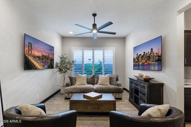 2826 E PIKE Street, Phoenix, AZ 85050