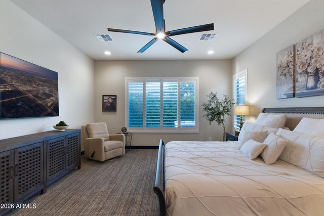 2826 E PIKE Street, Phoenix, AZ 85050