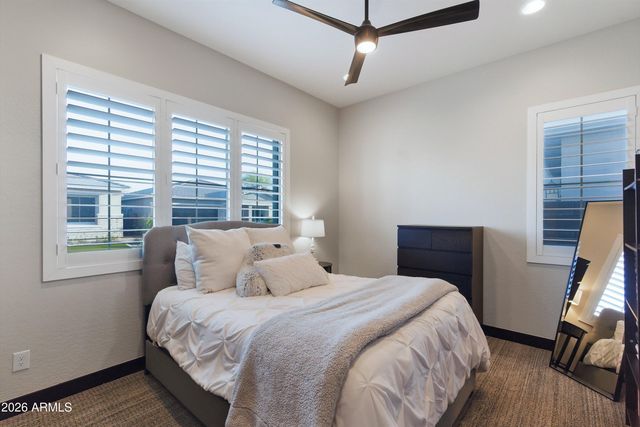 2826 E PIKE Street, Phoenix, AZ 85050