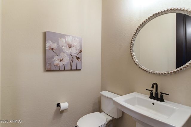 2826 E PIKE Street, Phoenix, AZ 85050