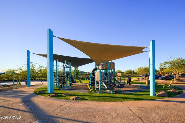 2826 E PIKE Street, Phoenix, AZ 85050