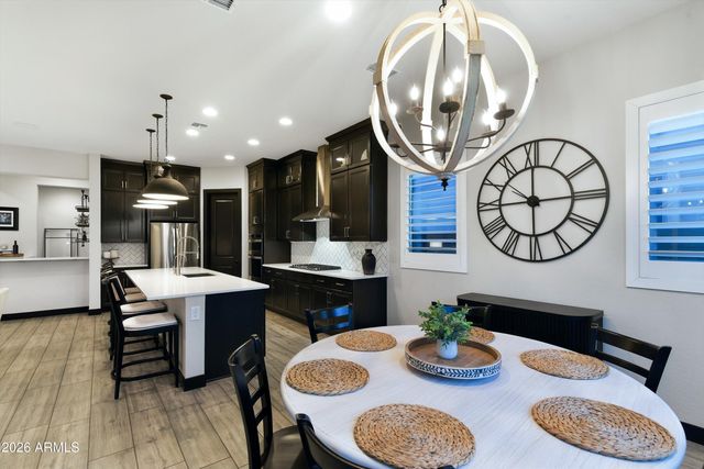 2826 E PIKE Street, Phoenix, AZ 85050