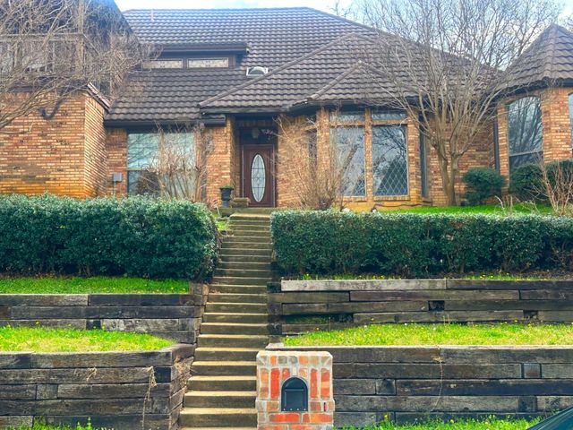 4110 Cross Bend Drive, Arlington, TX 76016