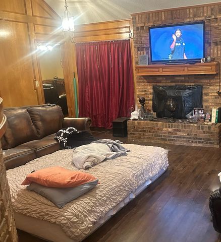 4110 Cross Bend Drive, Arlington, TX 76016