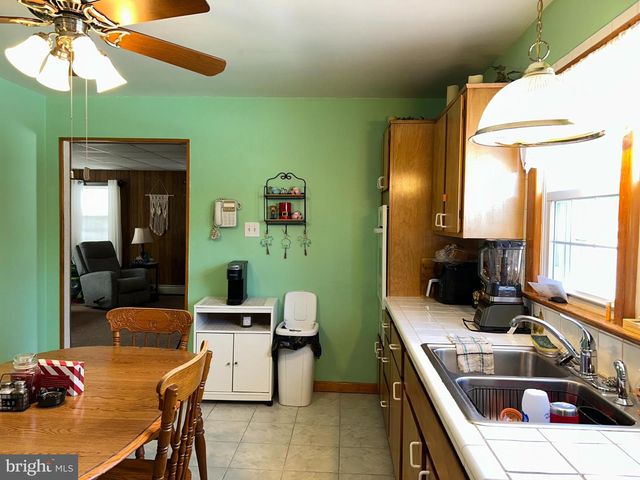 144 ANNAPOLIS RD, Pennsville, NJ 08070