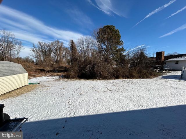 144 ANNAPOLIS RD, Pennsville, NJ 08070