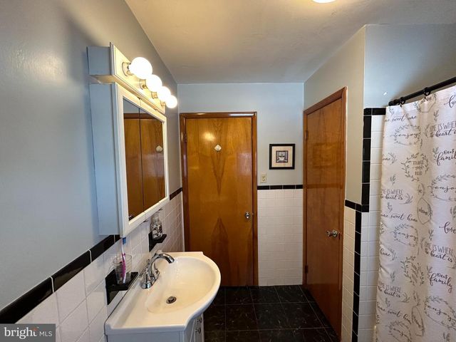 144 ANNAPOLIS RD, Pennsville, NJ 08070