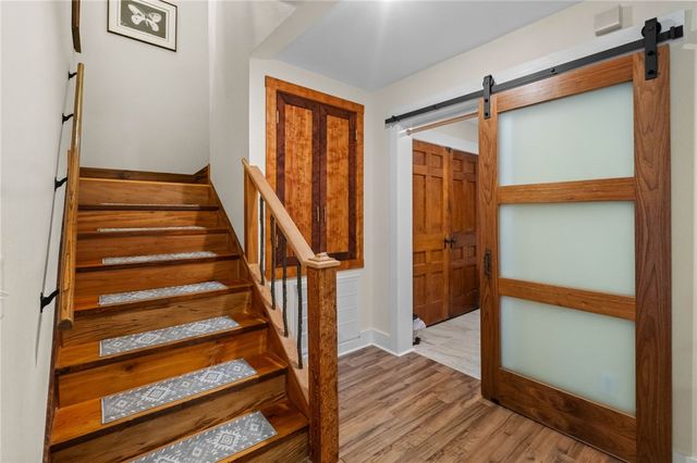 10093 Oklahoma Drive, Rogers, AR 72758