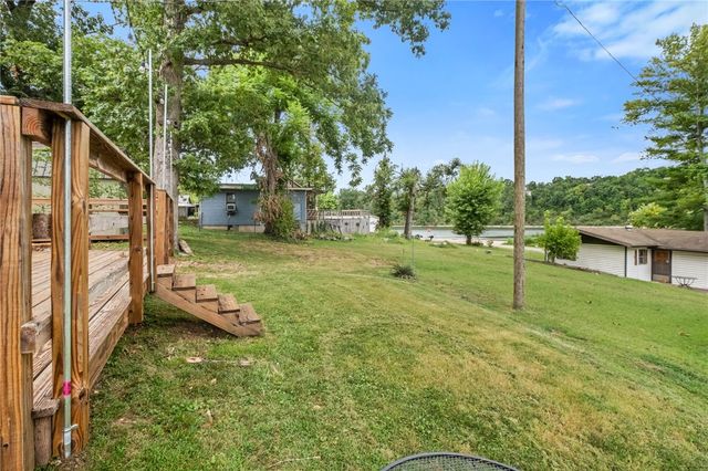 10093 Oklahoma Drive, Rogers, AR 72758