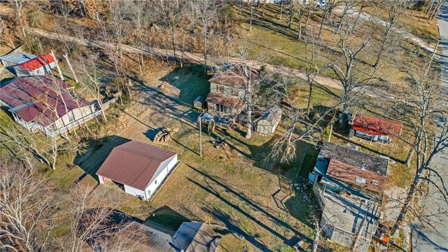 10093 Oklahoma Drive, Rogers, AR 72758