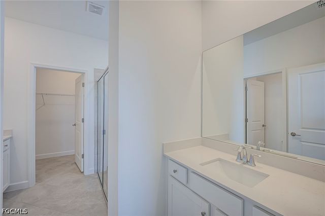 20601 Hazelnut CT, Lehigh Acres, FL 33936