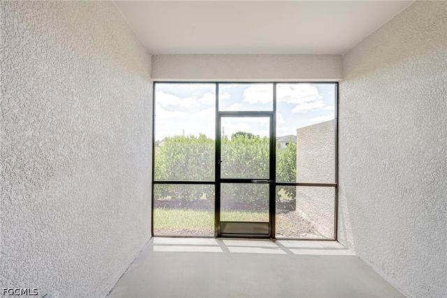 20601 Hazelnut CT, Lehigh Acres, FL 33936