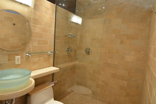 3404 American DR 2101, Lago Vista, TX 78645