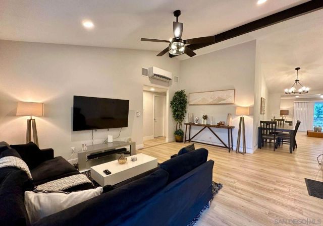 5710 Greycourt, San Diego, CA 92114