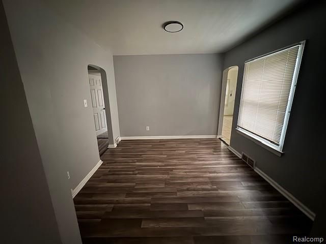 19400 Montrose, Detroit, MI 48235