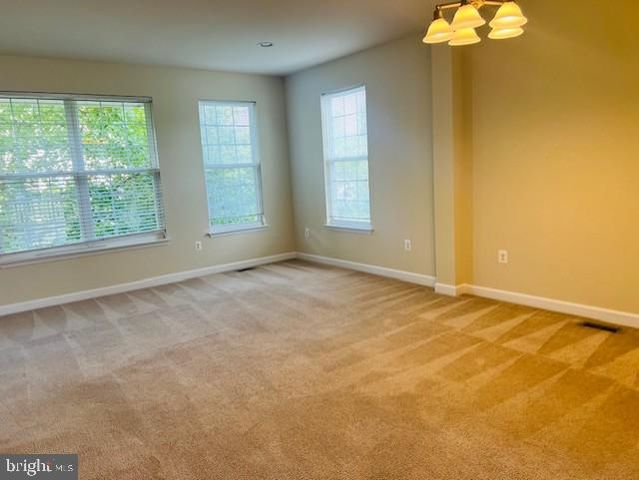 740 COLLINGTON CT, Woodbridge, VA 22191