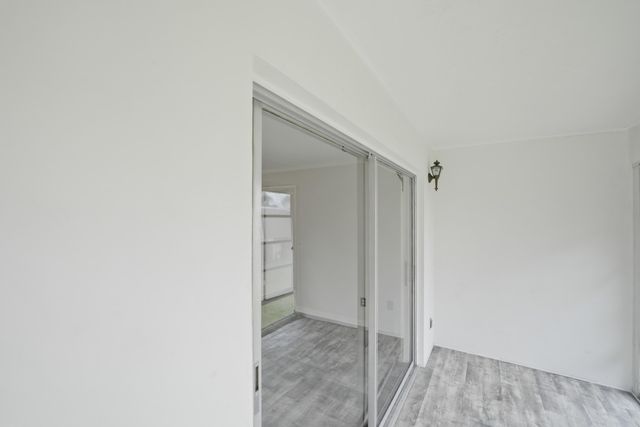 1166 6th Avenue B8, Vero Beach, FL 32960