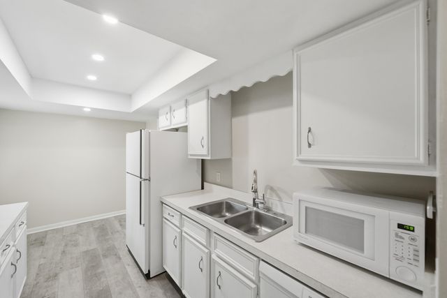 1166 6th Avenue B8, Vero Beach, FL 32960