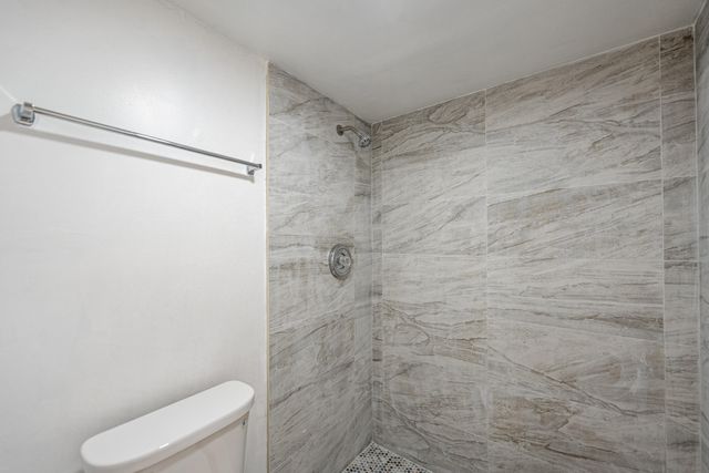 1166 6th Avenue B8, Vero Beach, FL 32960