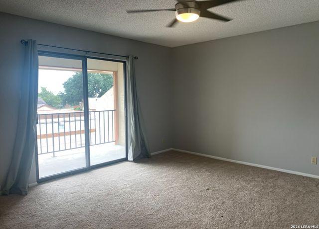 5838 ROYAL BND, San Antonio, TX 78239