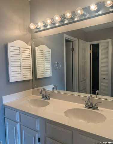 5838 ROYAL BND, San Antonio, TX 78239