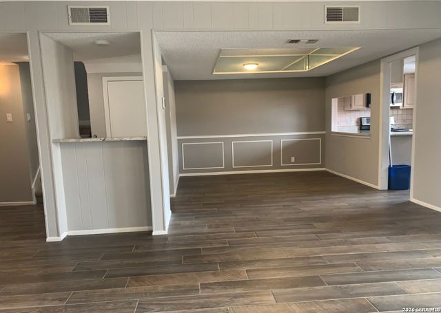 5838 ROYAL BND, San Antonio, TX 78239