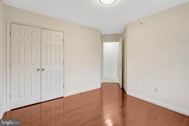 4479-B BEACON GROVE CIR, Fairfax, VA 22033
