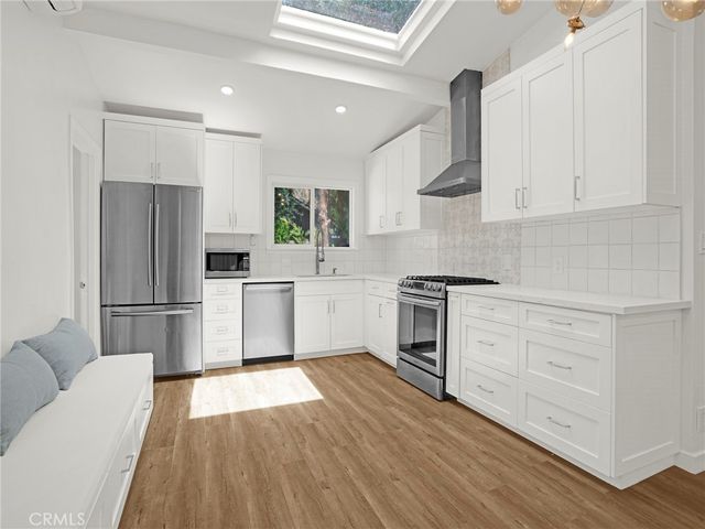 5338 Campo Road, Woodland Hills, CA 91364