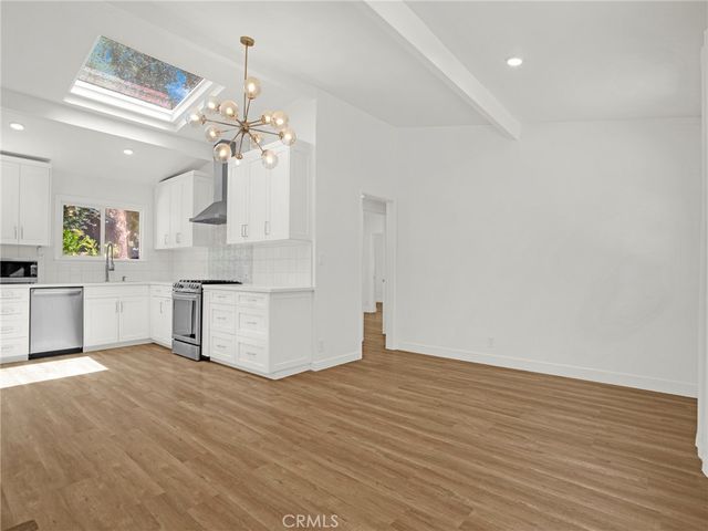 5338 Campo Road, Woodland Hills, CA 91364