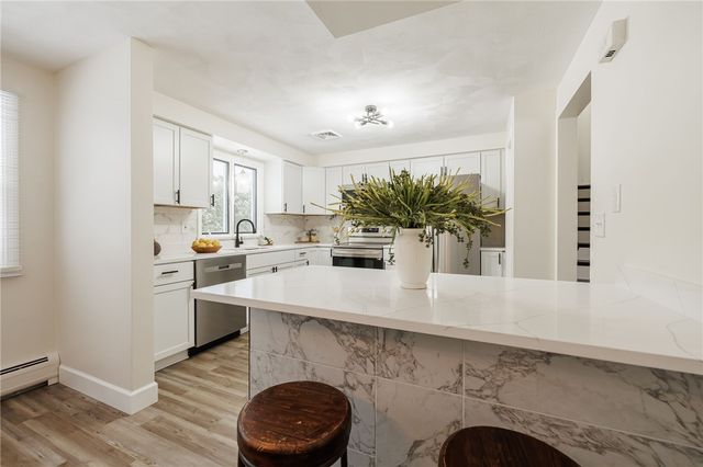 16 McNair Drive, Chili, NY 14624