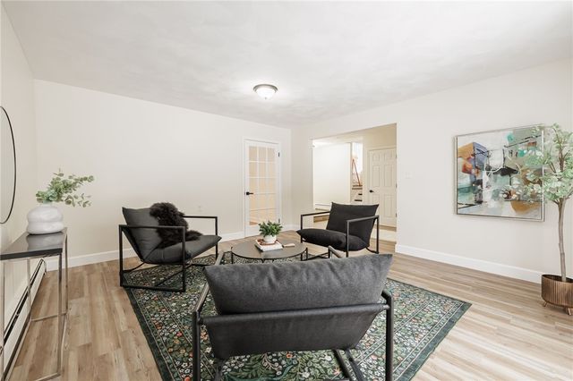 16 McNair Drive, Chili, NY 14624