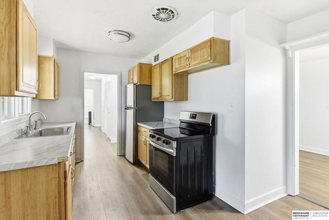 5400 W Benton Street, Lincoln, NE 68524