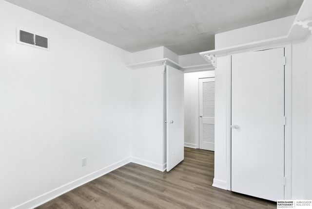 5400 W Benton Street, Lincoln, NE 68524