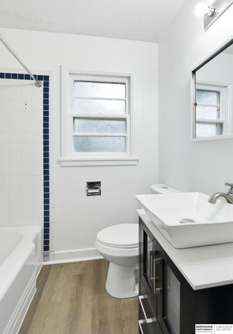 5400 W Benton Street, Lincoln, NE 68524