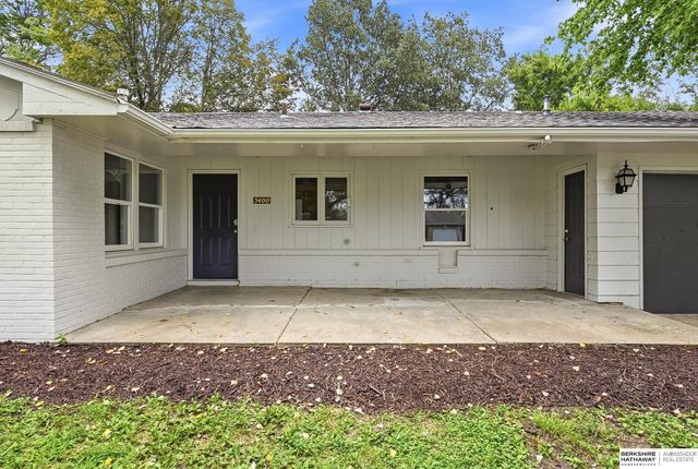 5400 W Benton Street, Lincoln, NE 68524