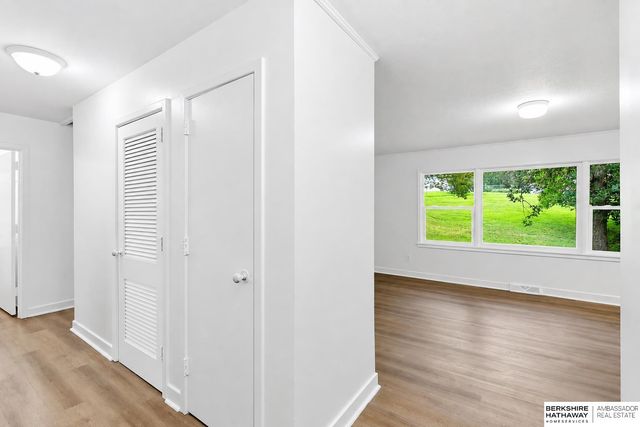 5400 W Benton Street, Lincoln, NE 68524