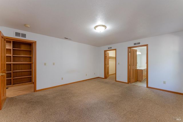 4862 Blue Lake Rd, Willits, CA 95490