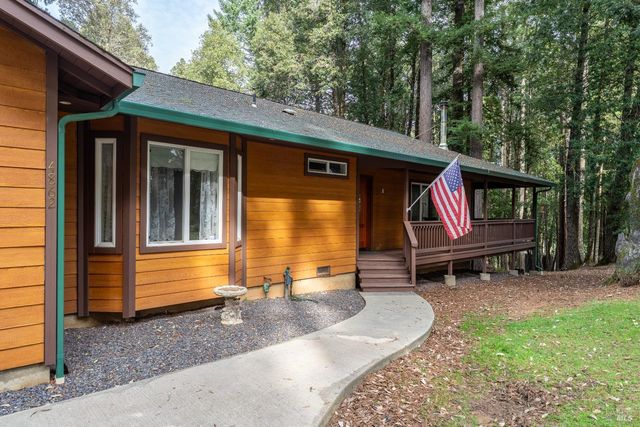 4862 Blue Lake Rd, Willits, CA 95490