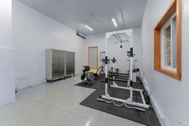 4862 Blue Lake Rd, Willits, CA 95490