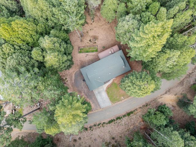 4862 Blue Lake Rd, Willits, CA 95490