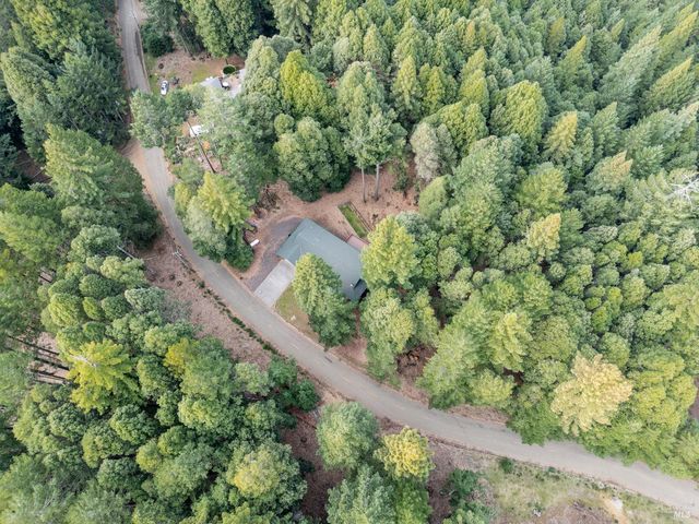 4862 Blue Lake Rd, Willits, CA 95490