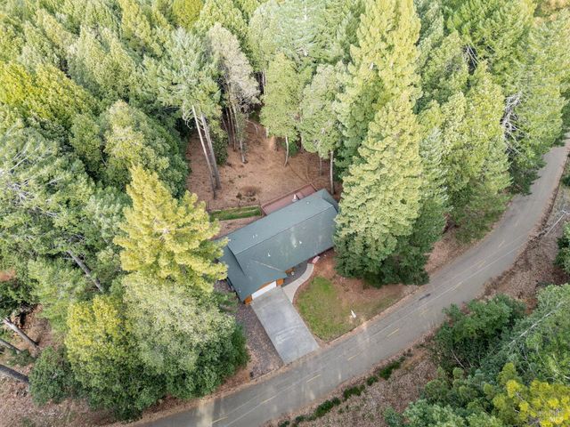 4862 Blue Lake Rd, Willits, CA 95490