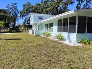 10611 DIXON DRIVE, Seminole, FL 33772