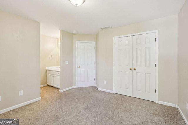 100 Julia Court, Fayetteville, GA 30214