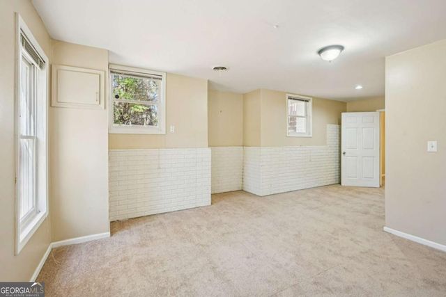 100 Julia Court, Fayetteville, GA 30214