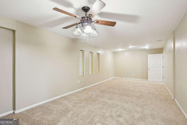 100 Julia Court, Fayetteville, GA 30214