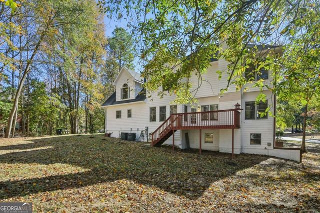 100 Julia Court, Fayetteville, GA 30214