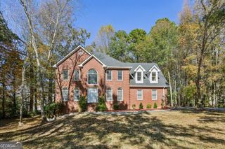 100 Julia Court, Fayetteville, GA 30214