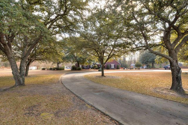 1146 Oak Grove Church Rd Road, Manning, SC 29102