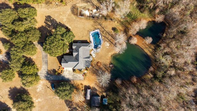 1146 Oak Grove Church Rd Road, Manning, SC 29102